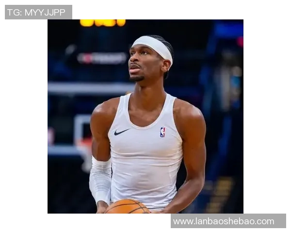 亚历山大单场50分零罚球助雷霆逆袭卫冕冠军展现超强实力